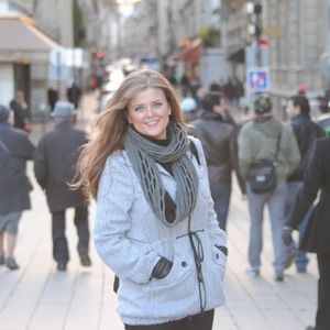 Meet your Posher, Caycyn